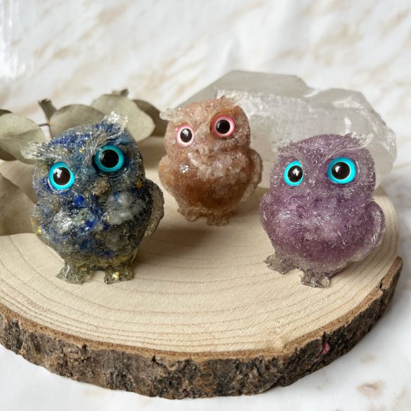 Ametiszt, gyantába öntött ásványbagoly