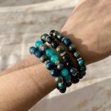 Hőkezelt hematit, festett tigrisszem karkötő