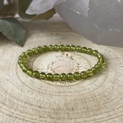 Olivin (peridot) karkötő