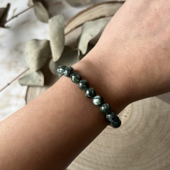 Szerafinit karkötő