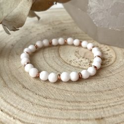 Fehér jáde - hematit karkötő